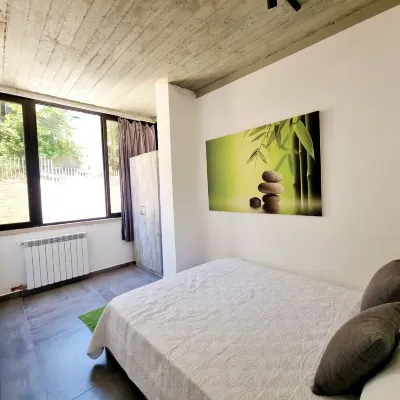 Cozy 3 bedrooms Chalet fit up to 8 pers with Panoramic terrace & Cheminée (pool) Hotels near Saint Charbel Church & Statue - Faraya