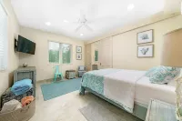 Luxury Grand Villa set in THE DUNES at Sea Oats,  Living in the View and Sand. Hotel a 