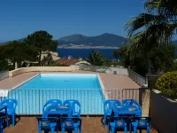 Maison Avec Jardin Privé, Belle vue sur Golfe D'ajaccio. Proche mer et Commerces Hotels in Grosseto-Prugna