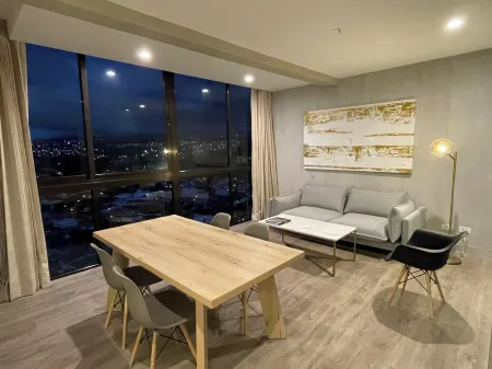 Luxurious Suite with Breathtaking Views -Your Costa Rican Dream Getaway!