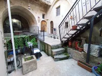 Sandik Cave Hotel