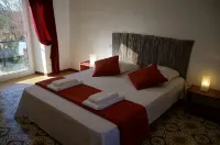 Mas 500m from Labeaume and the river, in a quiet location! Le Mas de Midygane