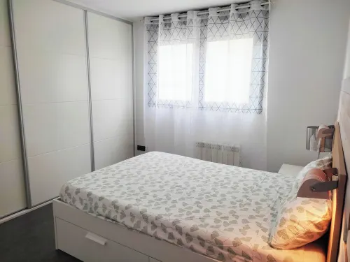 Apartment facing the sea, Pool, Air Conditioning, Parking included, Elevator