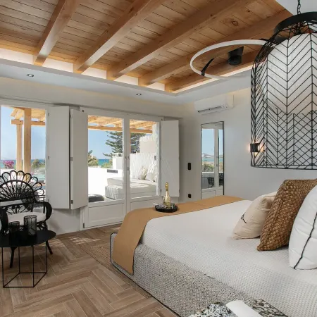 Alkyoni Beach Hotel