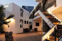 QA Hotel - 2-Star