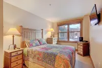 8824 the Springs 2 Bedroom Condo by RedAwning