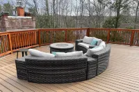 Lakefront Home in Barnstead w/ Seasonal Hot Tub - Homestays