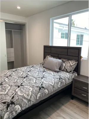 Beautiful Modern Open Floor Plan 2 Bedroom 2 Bath