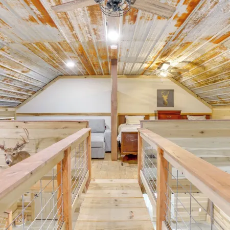 5 Mi to Lake Barkley: Secluded Retreat in Kuttawa