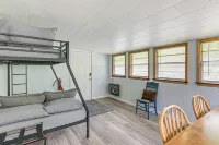 Home with Bunkroom 2 Mi to Hatfield and McCoy Trail