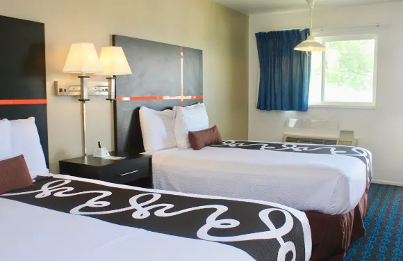 查帕拉爾汽車旅館