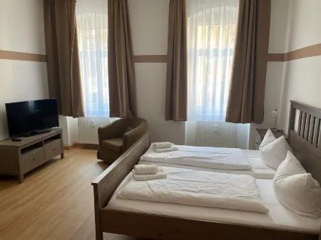 An der Porzellan-Manufaktur Pension Отели рядом со станцией Meißen