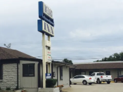 Relax Inn Lawton Hotels in Comanche County