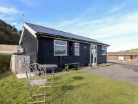 Chalet 95 Hotel di Tirymynach