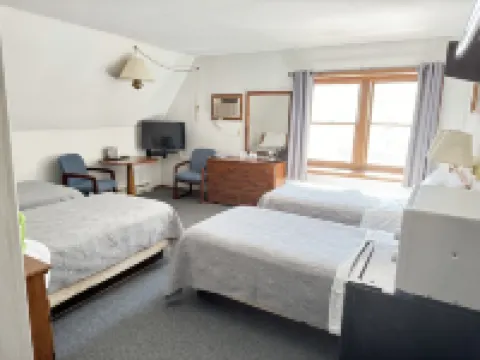 Lake Ontario Motel & Inn Hotels in Lockport