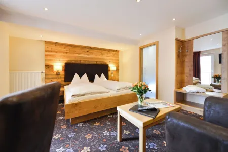 Hotel Randsbergerhof Отели в г. Трайчинг