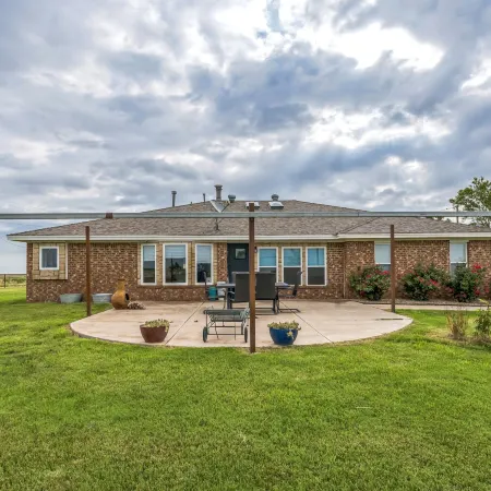 Peaceful Horse Ranch Escape Near Palo Duro Canyon 3 Bedroom Home
