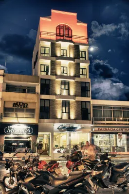 Cordilheira Hotel - parking