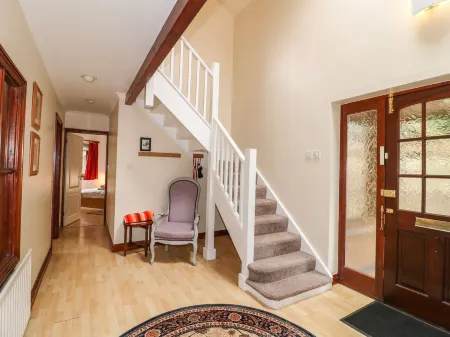 Amberleigh Отели в г. Касл Байтам