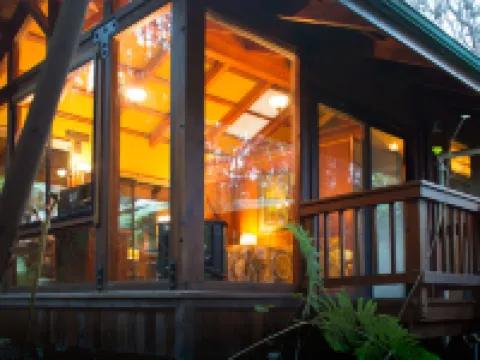 ボルケーノ ビレッジ ロッジ ボルケーノのホテル