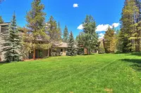 1196 Flying Dutchman Condo