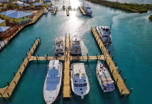 틴굼 빌리지 호텔