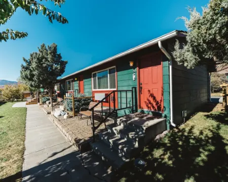 Yellowstone Gateway Inn Hotels in Gardiner