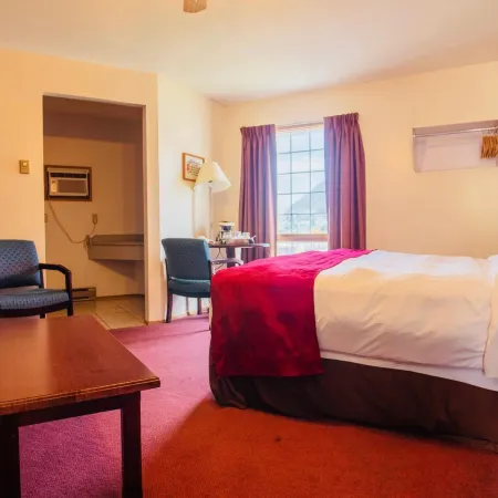 Kings Motor Inn