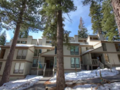 Spiral Staircase 4 Bedroom Home by RedAwning Hotels in Kings Beach