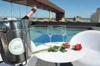 Ecohotel Talca - Pools