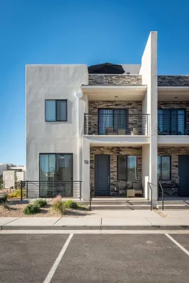 Adventure in the Desert #72 Condo