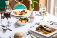 The Hotel Balmoral - Just for Adults - فطور