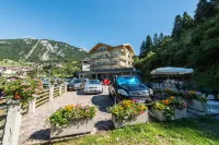Hotel Fontanella - Pysäköinti