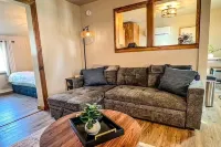 Tiny Excursion Cabin 2 - Ontario Outpost