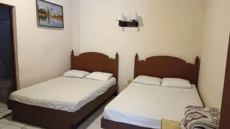 Hotel Cazadores Отели в г. Нуево Ларедо