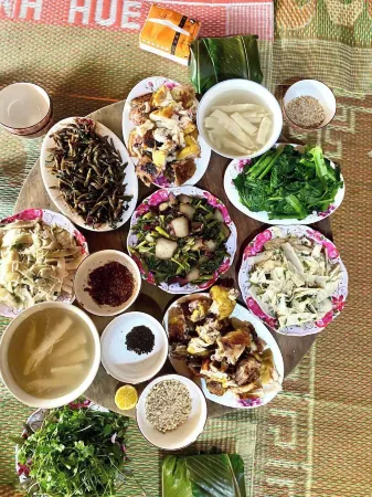 Binh Ban Lien Homestay Отели в г. Ta Chai