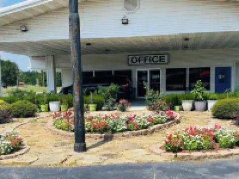 ซาลลิซอว์ อินน์ โรงแรมในSallisaw