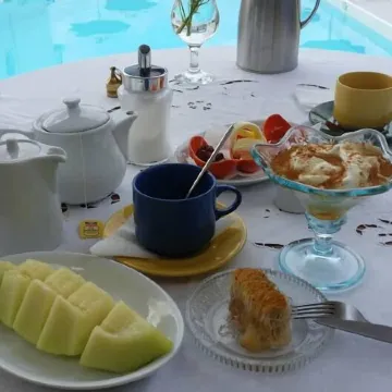 Scorpios Hotel & Suites