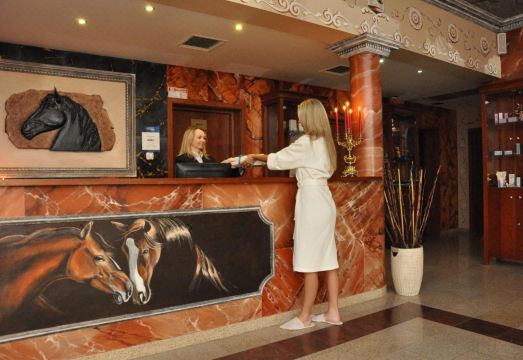 호텔 카리노 스파 썸네일