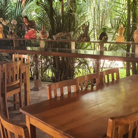 Yolonam Inn