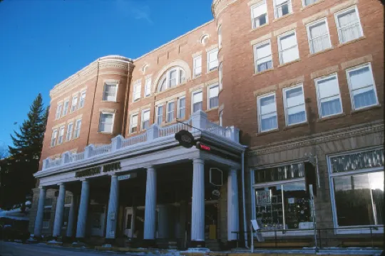 Historic Franklin Hotel Отели в г. Дедвуд