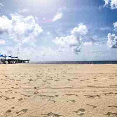 Upscale Home w/ Hot Tub: Walking Distance to Beach Fitness & Recreational Facilities