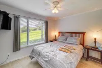 Banner Elk Mountain-View Condo: 3 Mi to Skiing!