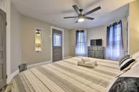 Walk to Niagara Falls! Family Home with Yard