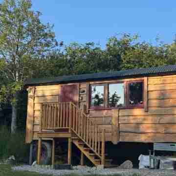 Shepherds Hut Hotel Exterior