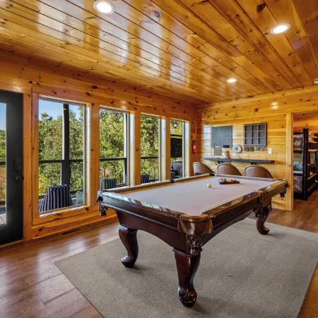 Views! Theater+Arcade+Hot Tub+Fire Pit+Proximity
