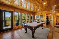 Views! Theater+Arcade+Hot Tub+Fire Pit+Proximity - شاليه