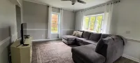 Charming 3-bedroom house with AC, fitness equipment, WiFi in brilliant Brewster