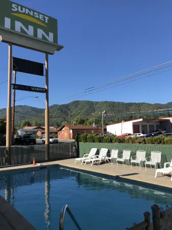 Sunset Inn