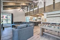 Luxe Village Home by Gondola, Shops & Restaurants! - bar